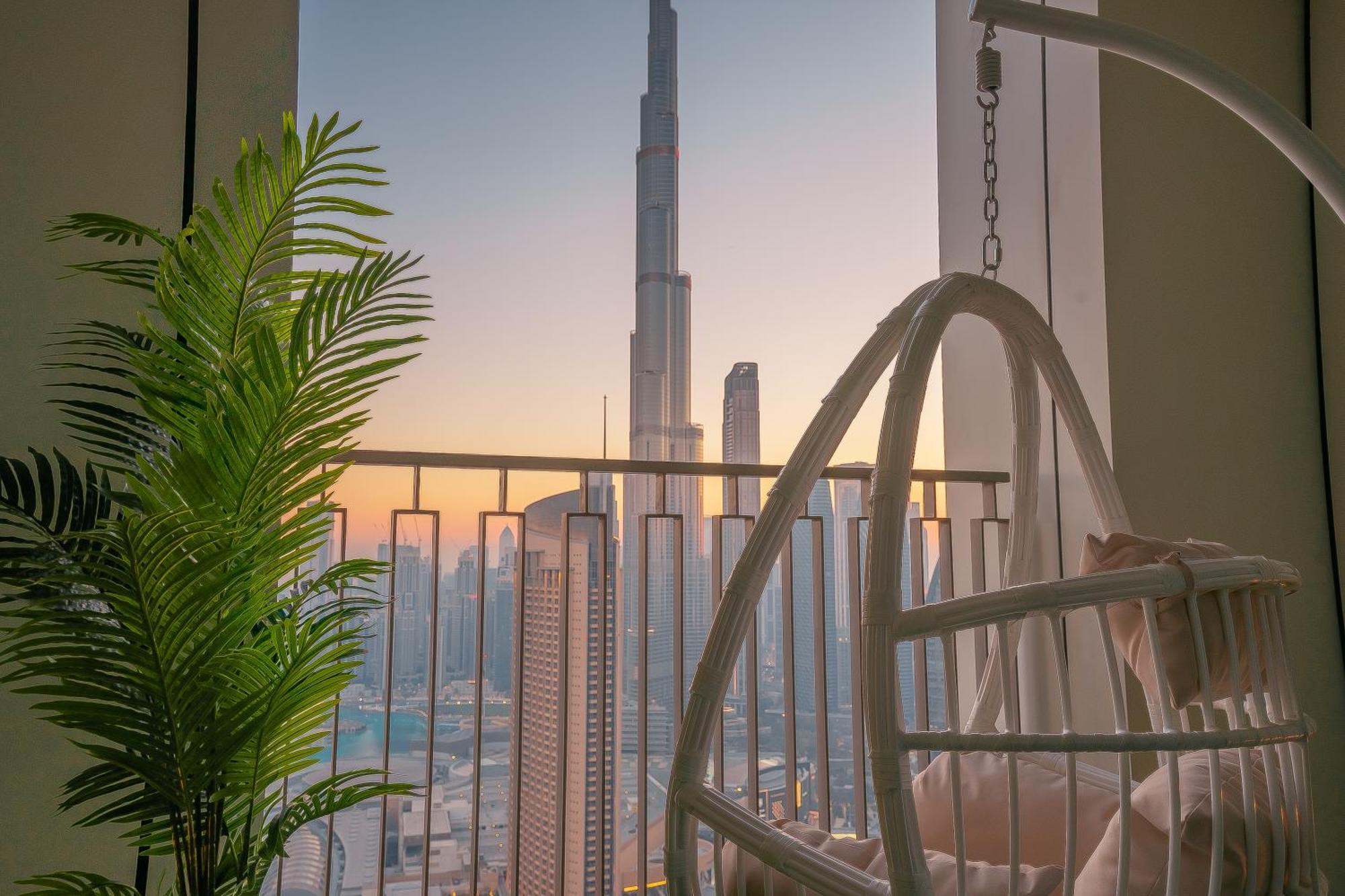 Peaceful Dunes 1 - Burj Khalifa & Mall Dubai